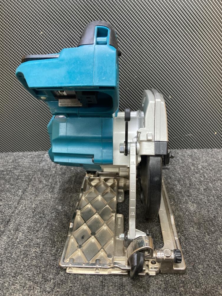 【中古品】【店頭引取限定】　makita HS474D 丸ノコ　18v125mm本体のみ 16500円 マキタ makita 125mm充電式マルノコ 18V HS474Dの中古 中古A(美品