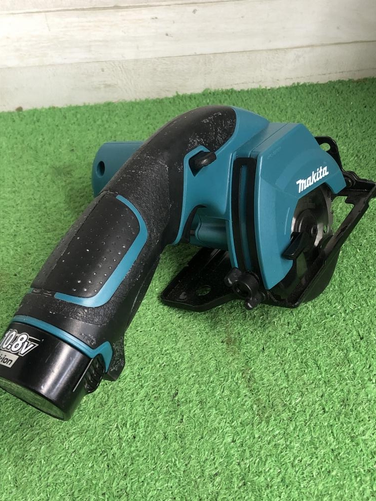 中古 マキタ　HS300D  充電式マルノコ　フルセット 中古 マキタ HS300D 充電式マルノコ フルセット