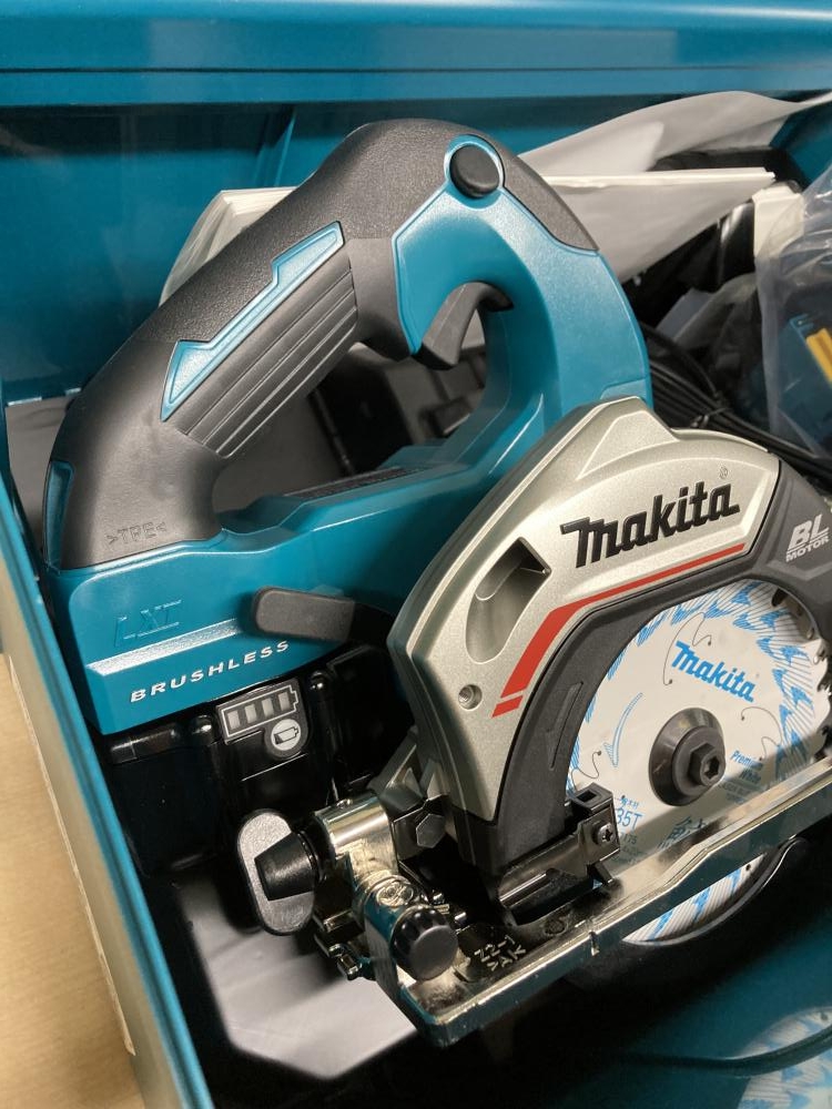 マキタ 125mm充電式マルノコ HS474DRGXの中古 未使用品 《埼玉・上尾