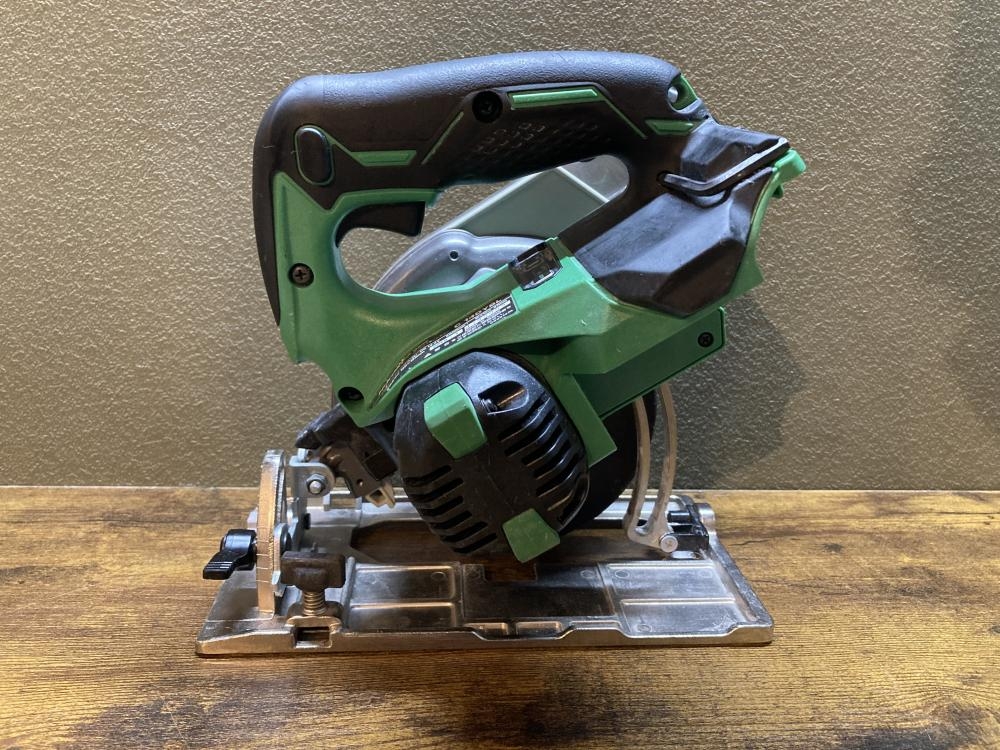 日立 C14DYBL 集じんマルノコ【リライズ野田愛宕店】【店頭取引限定】【中古】【管理番号：2400010109478】 HiKOKI ハイコーキ 125mmコードレス集じん丸のこ C14DYBLの中古 中古B