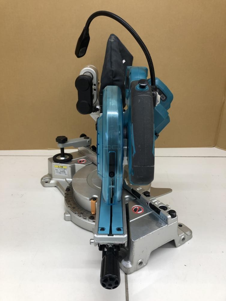 マキタ makita 165㎜充電式スライドマルノコ LS610Dの中古 中古C傷汚れ