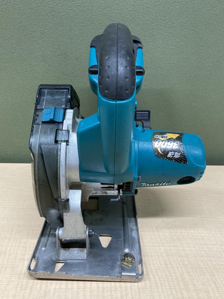 マキタ makita 125mm充電式チップソーカッタ CS540Dの中古 ジャンク 