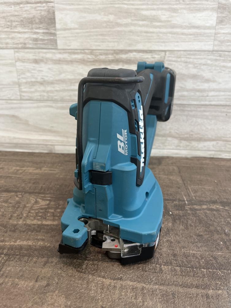 マキタ SC103D 充電式全ネジカッタ バッテリー1個付き【市川行徳店】【店頭取引限定】【中古】管理番号：ITKSINAT37XE マキタ makita 充電式全ネジカッタ バッテリー1個付き SC103D 10.8V