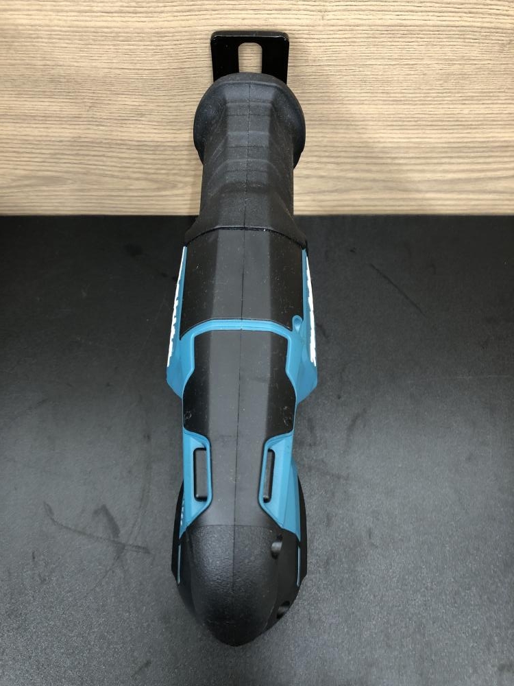 マキタ makita 充電式レシプロソー JR188DZKの中古 中古C傷汚れ マキタ makita 充電式レシプロソー JR188DZKの中古 中古C傷汚れ