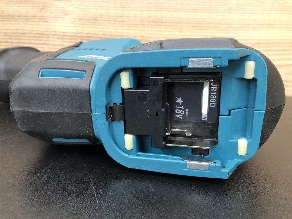 マキタ makita 充電式レシプロソー JR188DZKの中古 中古C傷汚れ マキタ makita 充電式レシプロソー JR188DZKの中古 中古C傷汚れ