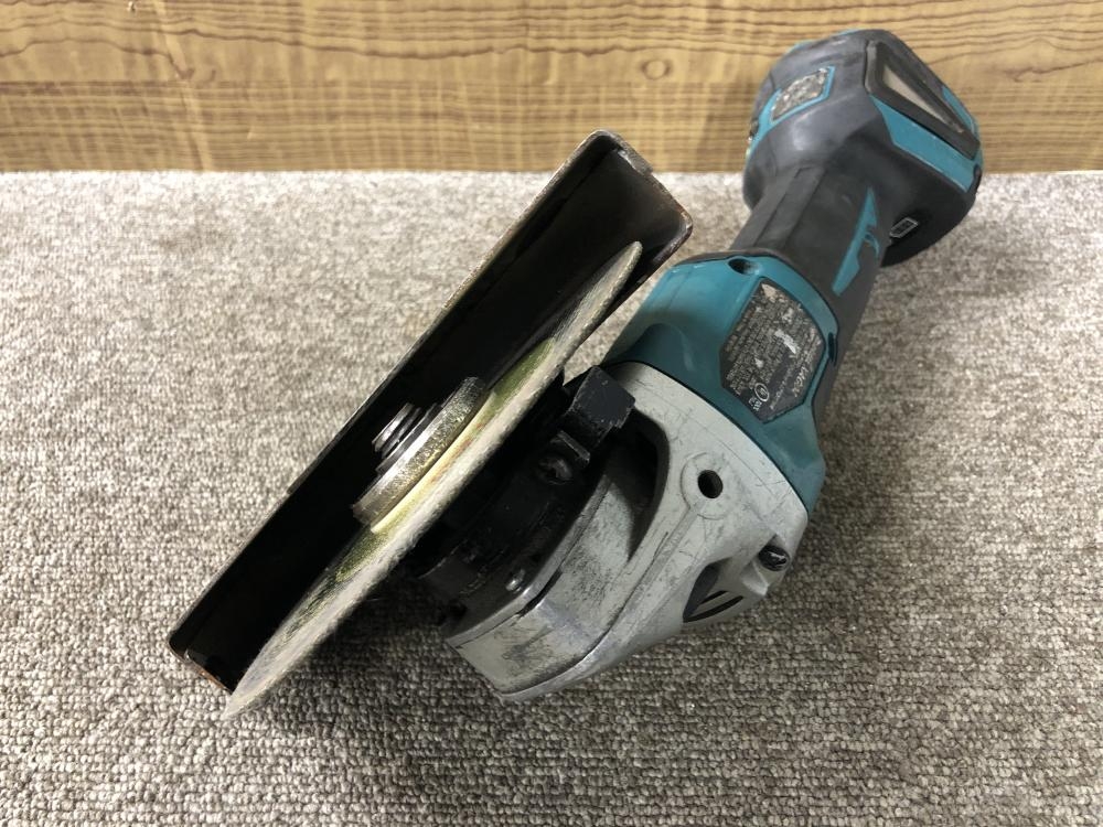 マキタ makita 125mm充電式ディスクグラインダ XAG04 海外産の中古 中古C傷汚れあり 《千葉・市原》中古工具販売の専門店│  ツールオフ千葉市原店 ｜中古工具販売のツールオフ