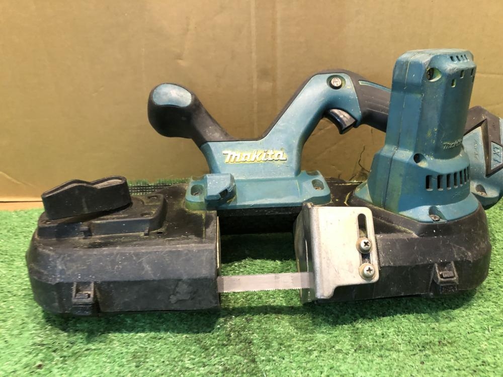 マキタ makita 充電式ポータブルバンドソー PB181D 本体のみの中古