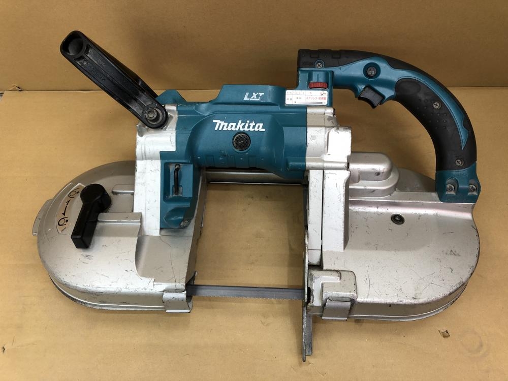 マキタ 充電式ポータブルバンドソー P180Dの中古 中古B使用感 マキタ 充電式ポータブルバンドソー P180Dの中古 中古B使用感