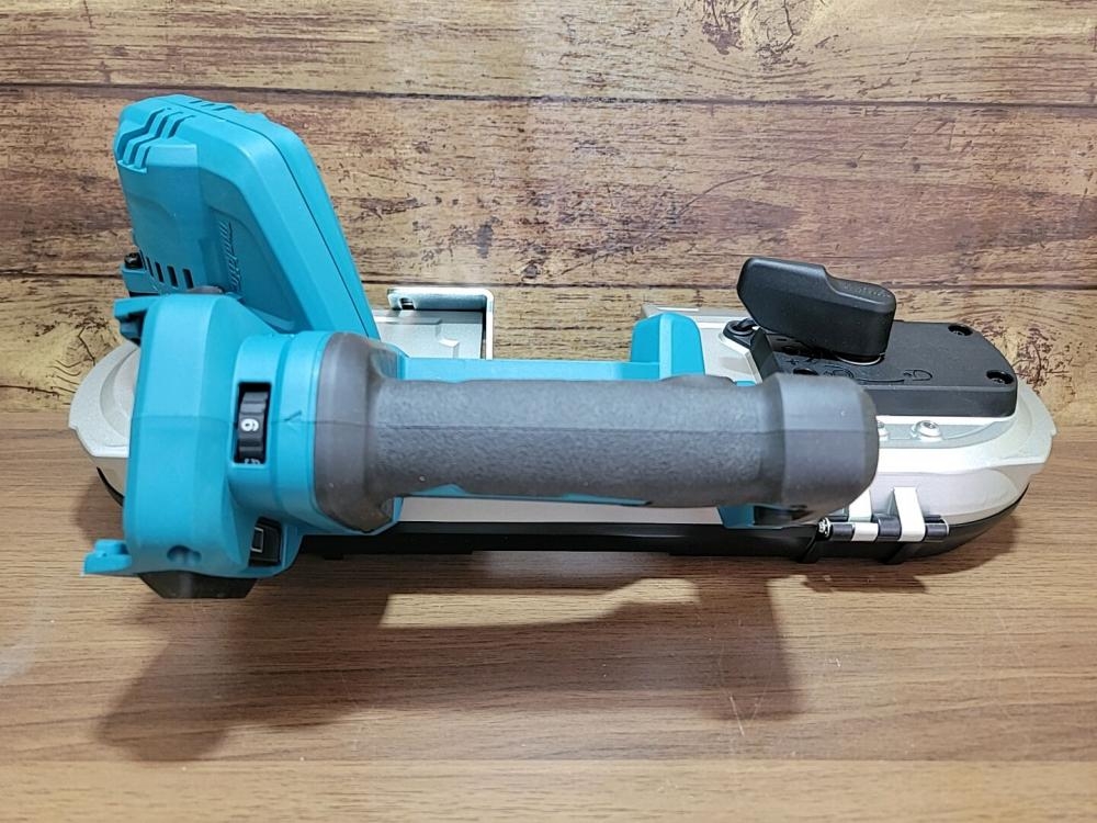 マキタ PB181DZ 18V 充電式ポータブルバンドソー【リライズ市川行徳店】【店頭取引限定】【中古】ITQ6RKVSWUAD Amazon | マキタ(Makita) 充電式ポータブルバンドソー 18V バッテリ