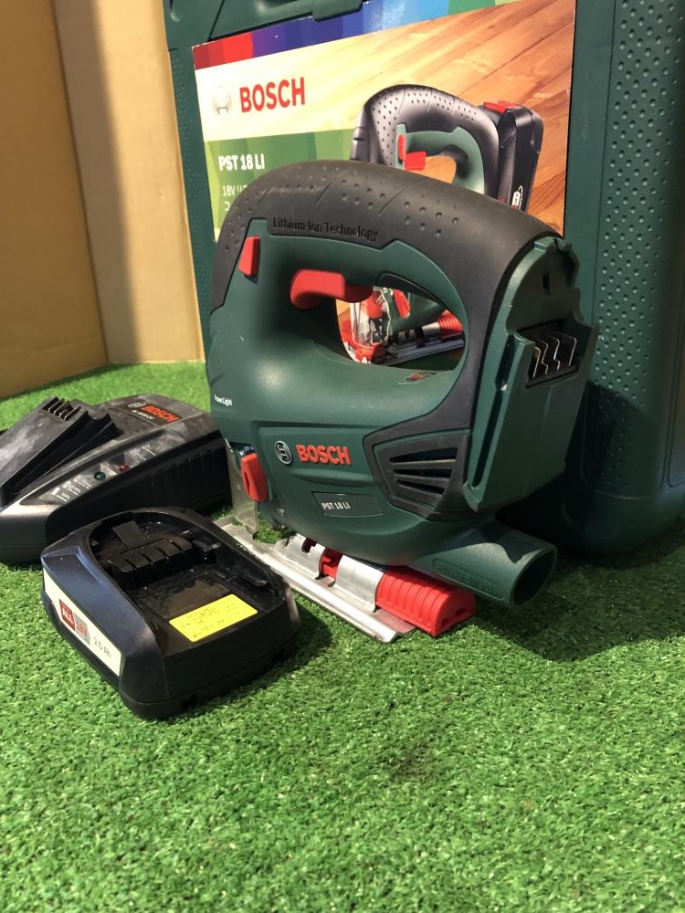 ボッシュ BOSCH コードレスジグソー PST18LIの中古 中古C傷汚れあり