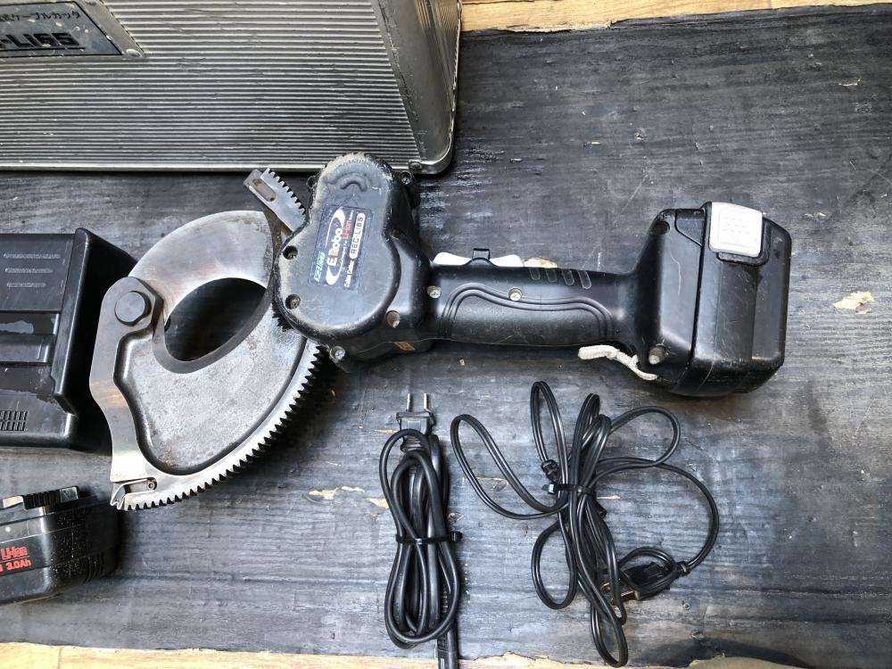 イズミ 充電式ケーブルカッタ REC-LI65の中古 中古C傷汚れあり イズミ 充電式ケーブルカッタ REC-LI65の中古 中古C傷汚れあり