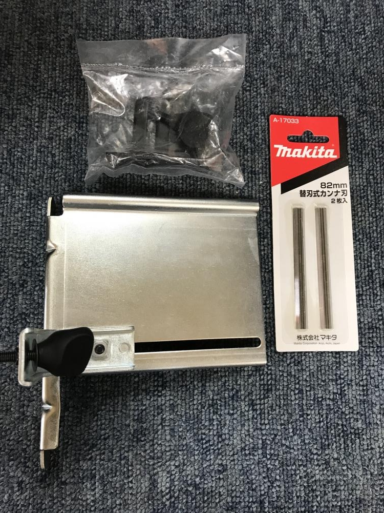 マキタ 82mm18V充電式カンナ KP181DZの中古 中古B使用感あり マキタ 82mm18V充電式カンナ KP181DZの中古 中古B使用感あり