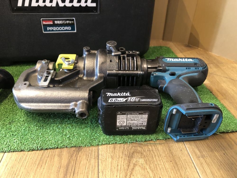 マキタ makita 充電式パンチャー PP200DRGの中古 中古B使用感あり