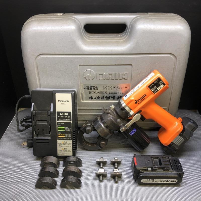 d.i.a - 電動油圧式圧着工具 ダイアHPN-200RN ダイア(DAIA) 充電式油圧工具 らくらくクリンパ― HPN-200R