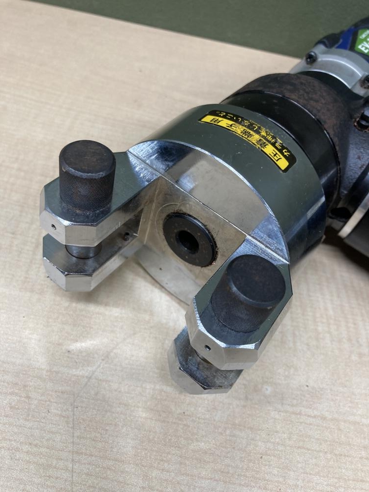 CACTUS カクタス 充電式油圧圧着工具 EV-325DLの中古 ジャンク 《埼玉