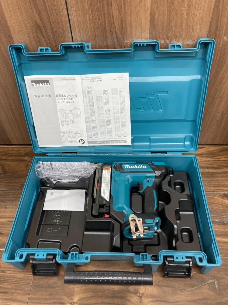 マキタ makita 充電式ピンタッカ からし PT353D 【中古】