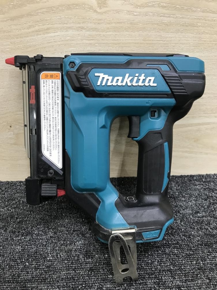 makita マキタ 充電式ピンタッカ PT353Dの中古 中古B使用感あり 《大阪