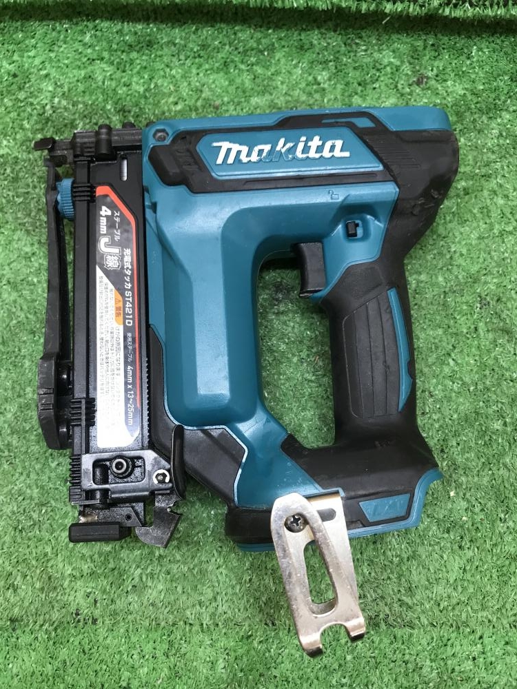 makita マキタ 充電式タッカ 18V J線4mm ST421D 本体のみの中古 中古B