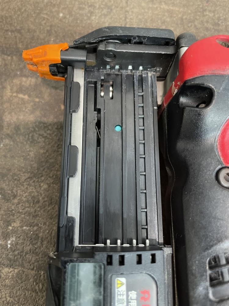 ▽【中古】MAX 18V充電ピンネイラ TJ-35P3 バッテリー1個 工具 ▽【中古】MAX 18V充電ピンネイラ TJ-35P3 バッテリー1個 工具