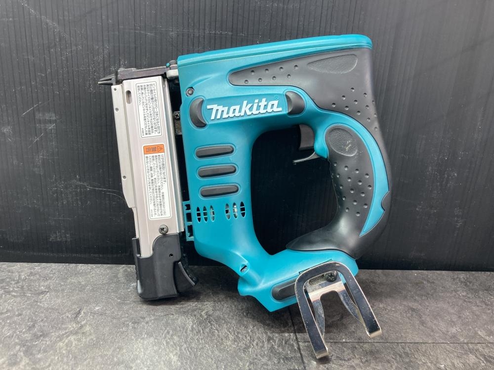 マキタ 14.4V充電式ピンタッカ PT350Dの中古 中古B使用感あり 《神奈川