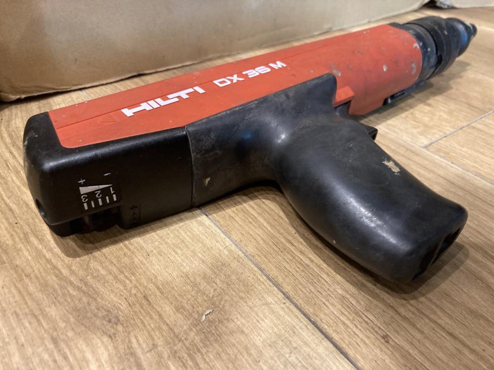 ヒルティ 鋲打ち機 DX36Mの中古 ジャンク 《東京・江戸川》中古工具