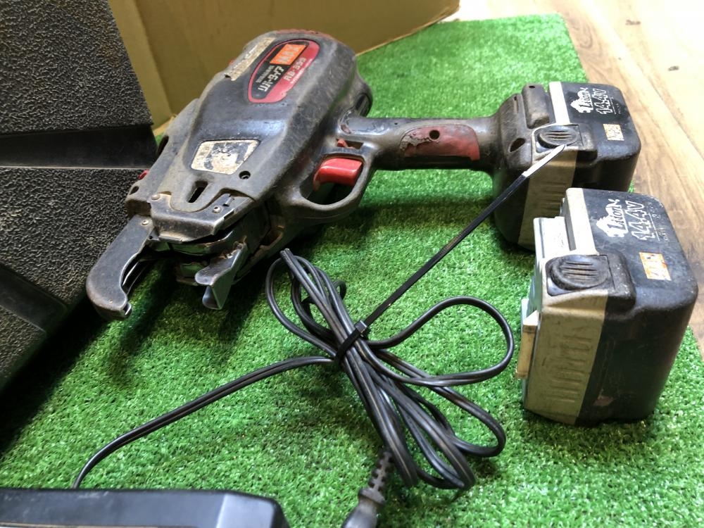 MAX 鉄筋結束機 リバータイア RB-399-B2Cの中古 中古C傷汚れあり 