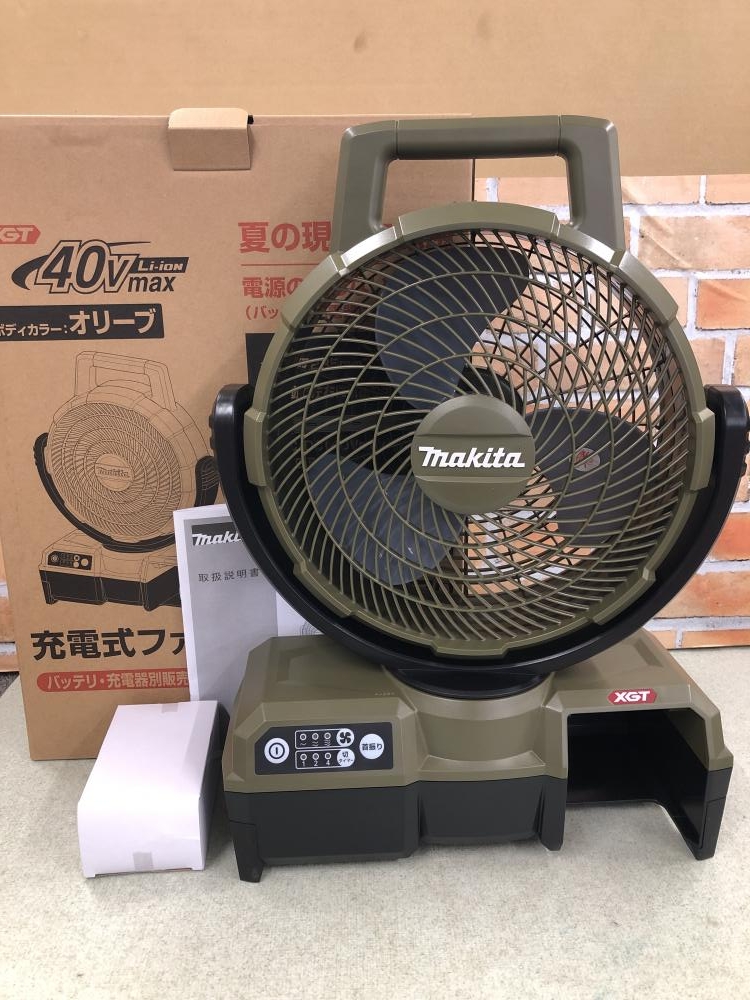 （中古）Makita CF001G充電式ファン オリーブ　　40Vmax Amazon.co.jp: マキタ(Makita) 充電式ファン（青） 40Vmax 本体