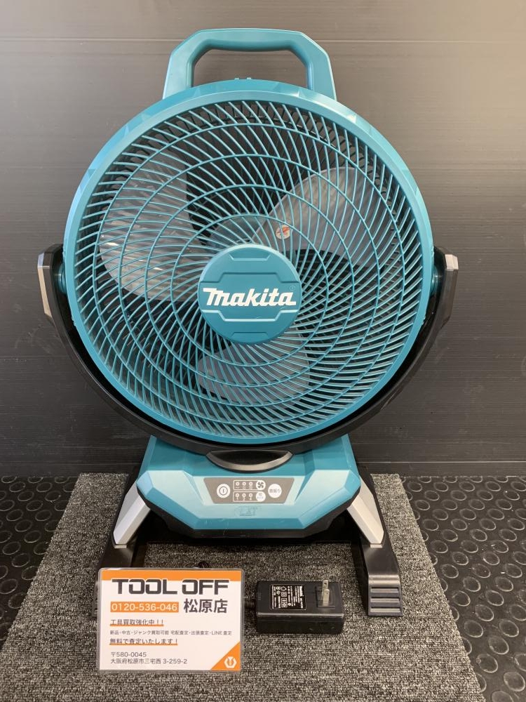 マキタ makita 充電式産業扇 扇風機 ACアダプタ CF301DZの中古 中古B使用感あり 《大阪・松原》中古工具販売の専門店│ツールオフ松原店  ｜中古工具販売のツールオフ