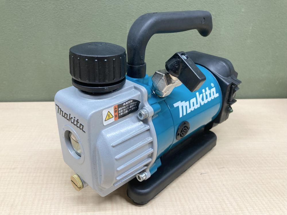 マキタ makita 充電式真空ポンプ 本体のみ VP180Dの中古 中古B使用感あり 《埼玉・上尾》中古工具販売の専門店│ ツールオフ上尾店  ｜中古工具販売のツールオフ