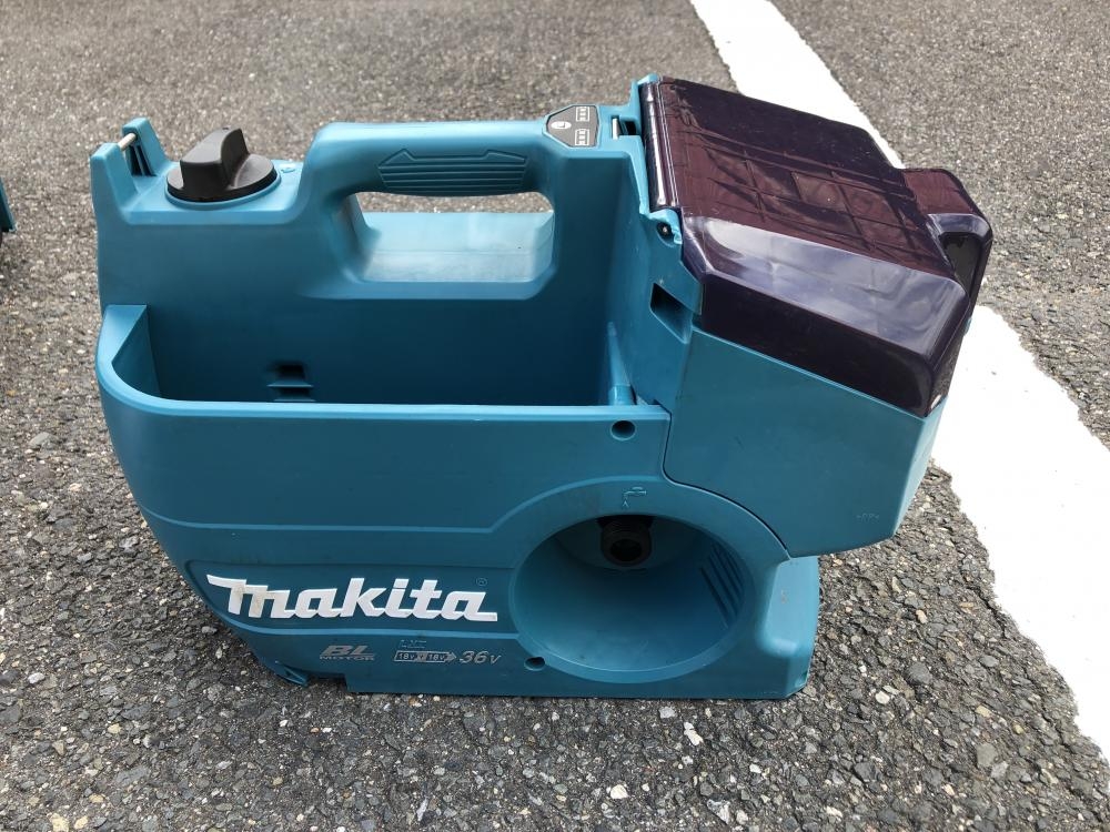 マキタ makita 充電式高圧洗浄機 MHW080D 本体のみの中古 中古C傷汚れ
