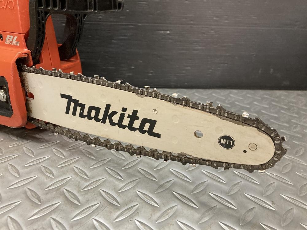マキタ makita 250mm充電式チェンソー MUC254Dの中古 中古C傷汚れあり