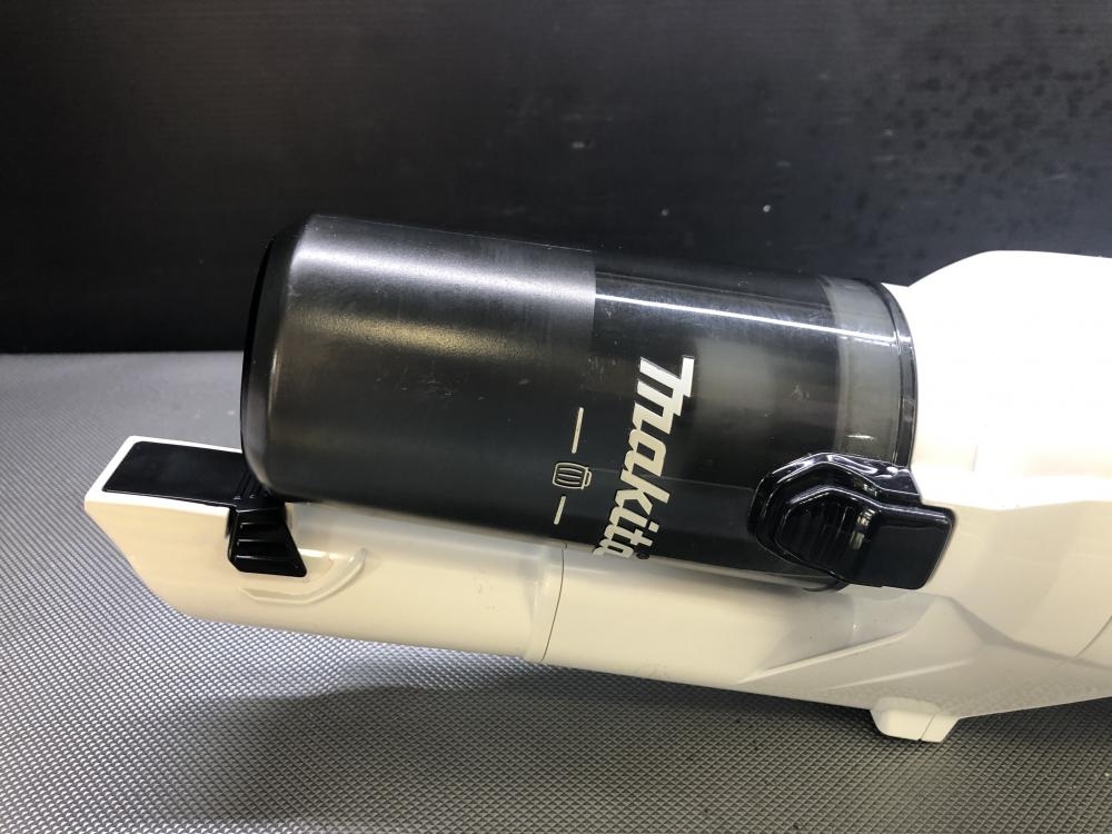 マキタ makita 充電式クリーナー CL286FD 18V 白の中古 中古B使用感