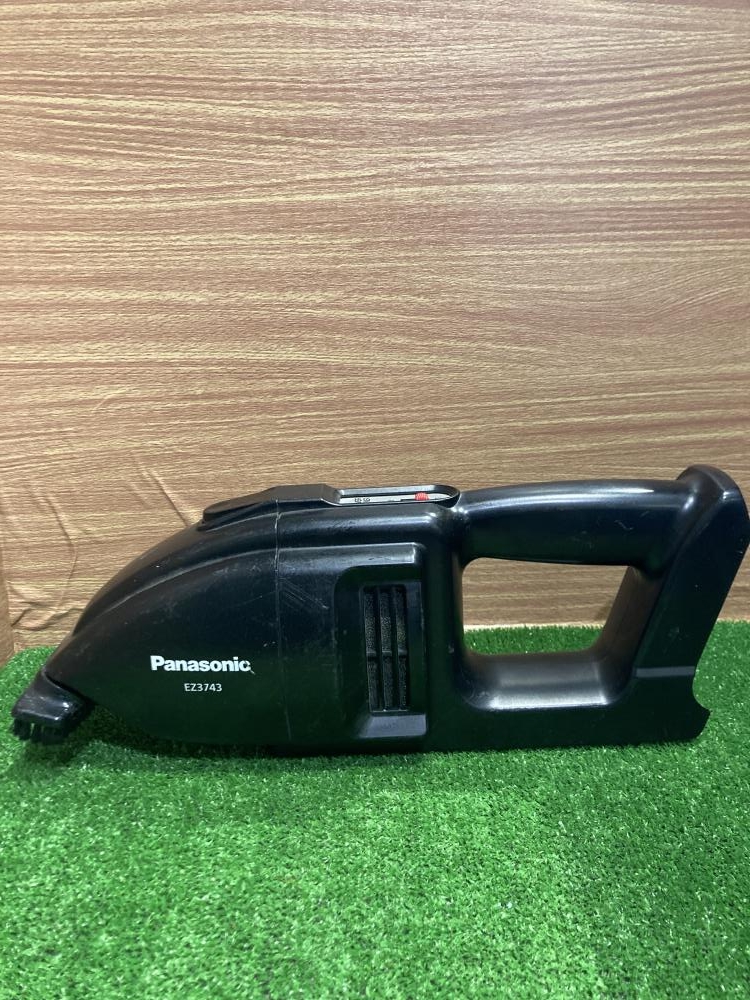 中古　パナソニック EZ3743 14.4V充電式パワークリーナー と工事用ランタン　EZ３７４１　２台 ☆中古品 2点セット☆Panasonic パナソニック 工事用充電ブロワ EZ37A1