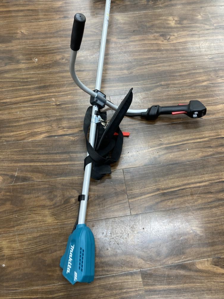 マキタ 充電式草刈機 MUR190SD 本体のみの中古 中古C傷汚れあり 《埼玉 