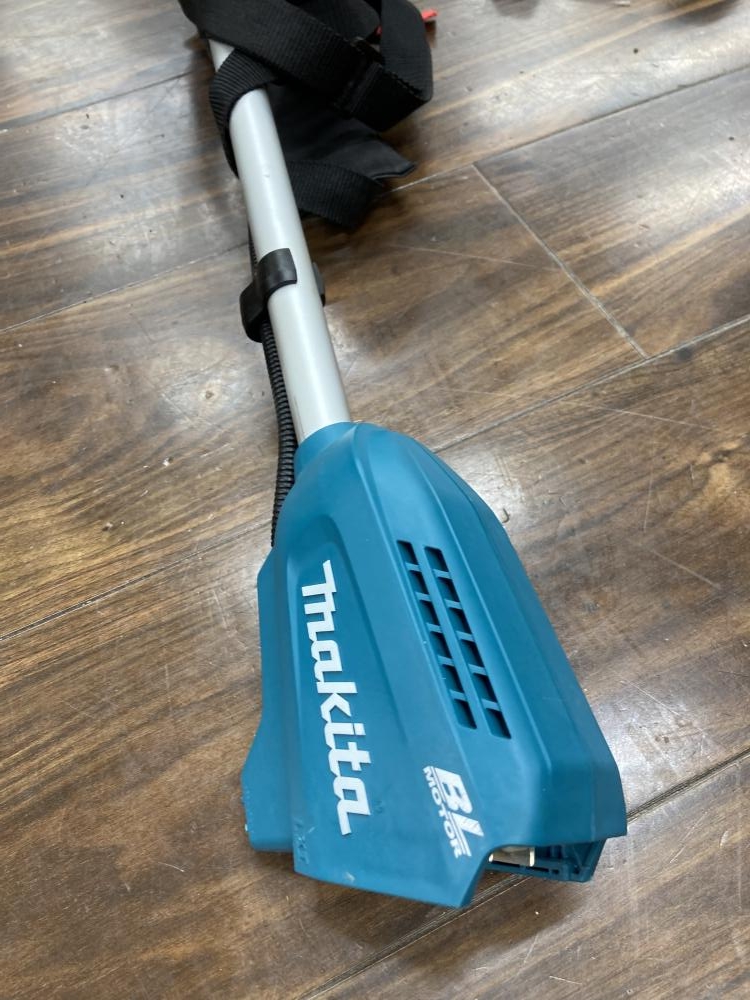 マキタ 充電式草刈機 MUR190SD 本体のみの中古 中古C傷汚れあり 《埼玉 