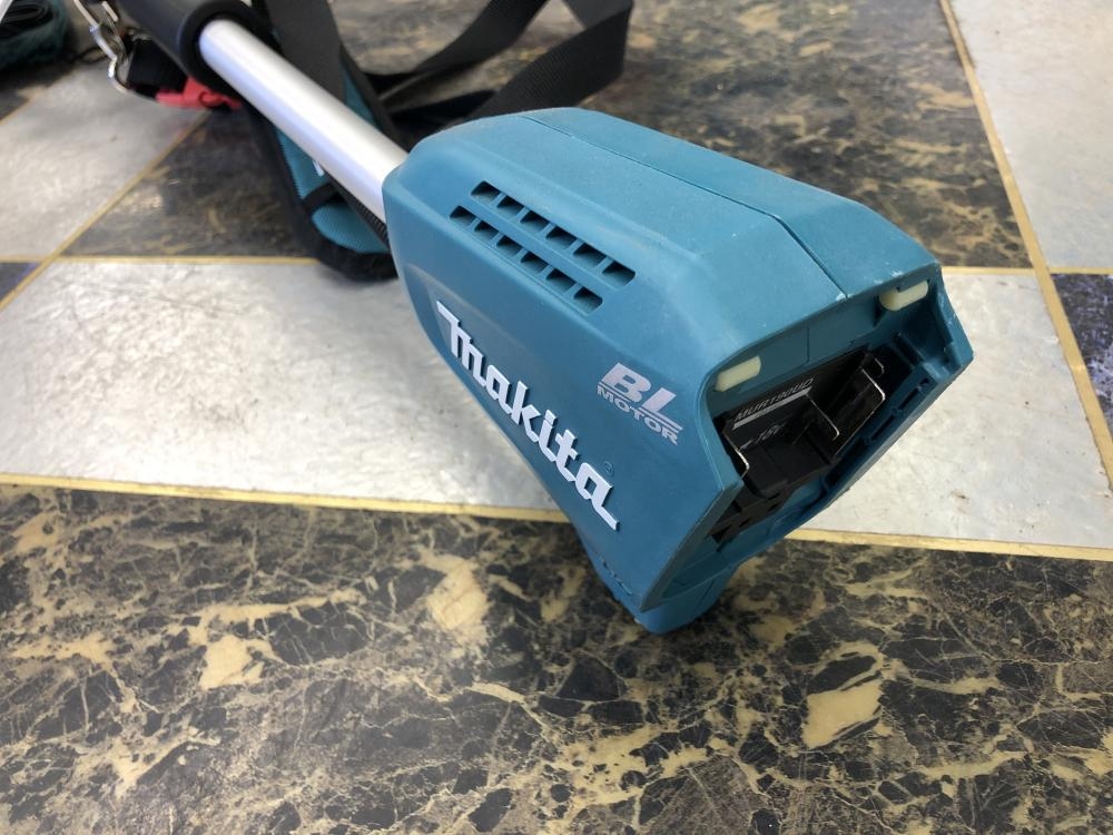 マキタ makita 充電式草刈機 MUR190UDRGの中古 中古B使用感あり 《千葉・市原》中古工具販売の専門店│ ツールオフ千葉市原店 ｜中古 工具販売のツールオフ