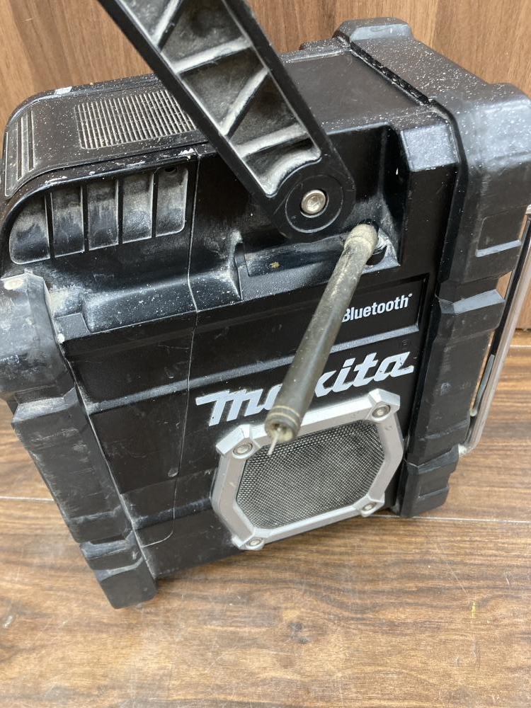 makita マキタ現場ラジオMR106 ジャンク中古品  makita マキタ&frasl;家電・カメラ・AV機器｜WonderREX-ONLINE 公式通販サイト