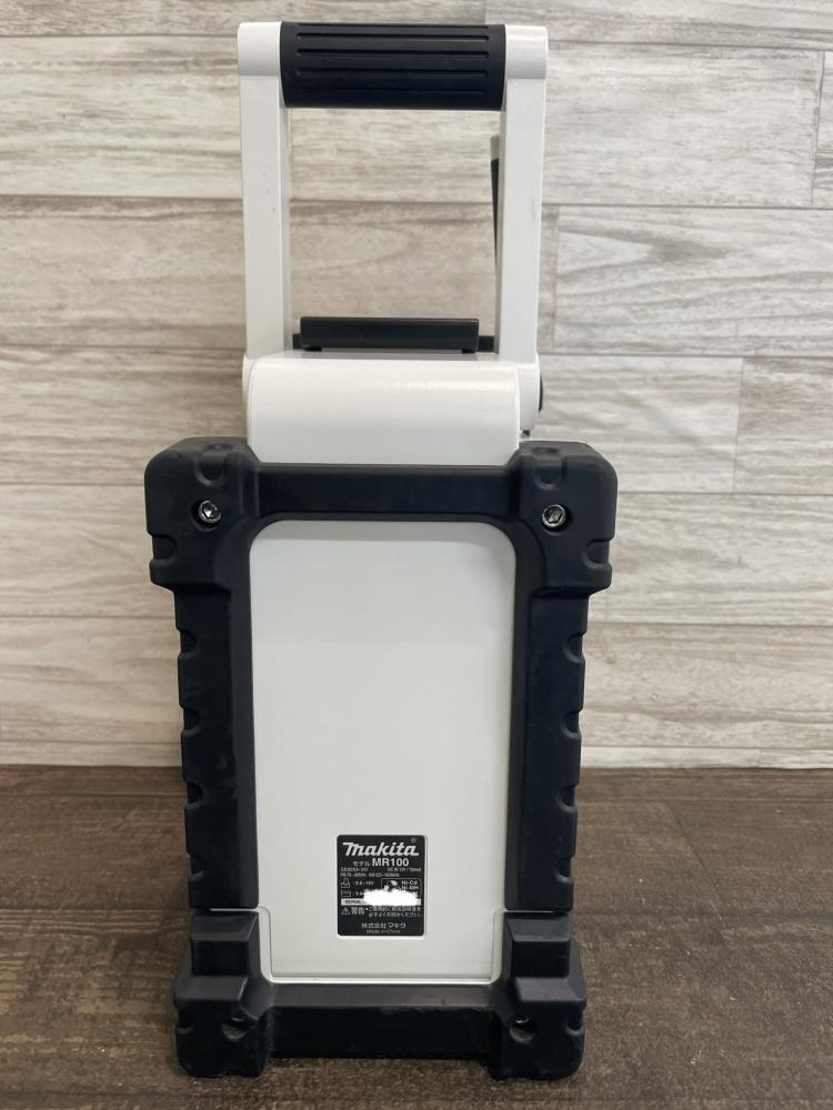 マキタ makita 充電式ラジオ MR100の中古 中古C傷汚れあり 《埼玉