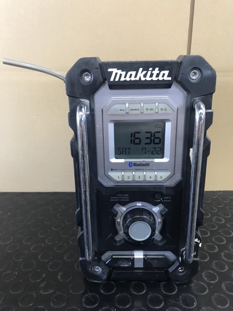 マキタ makita 充電式ラジオ Bluetooth搭載 MR106の中古 中古C傷汚れ