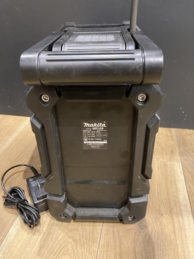 マキタ 充電式ラジオ MR106の中古 中古B使用感あり 《埼玉・上尾》中古
