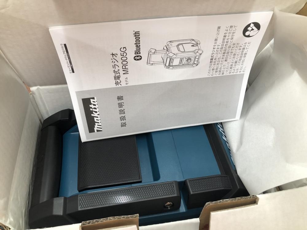 マキタ 充電式ラジオ MR005GZの中古 未使用品 《千葉・市原》中古工具