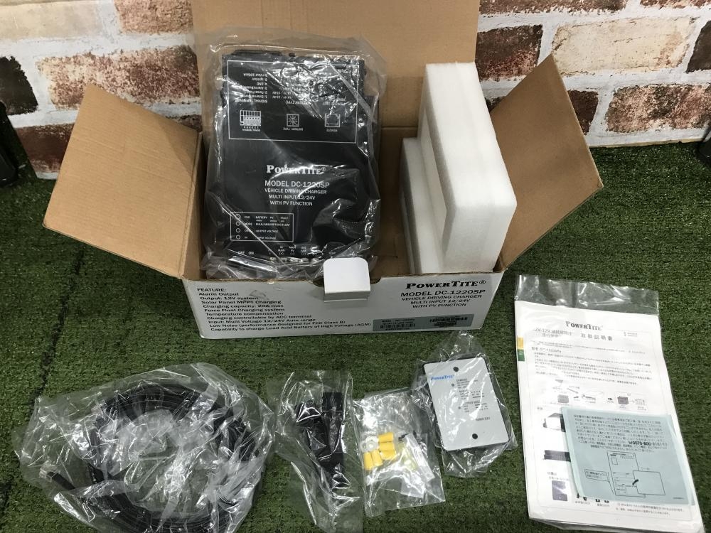 パワータイト 12V 連続昇降圧走行充電器 DC-1220SPaの中古 未使用品 《埼玉・草加》中古工具販売の専門店│ ツールオフ草加店  ｜中古工具販売のツールオフ