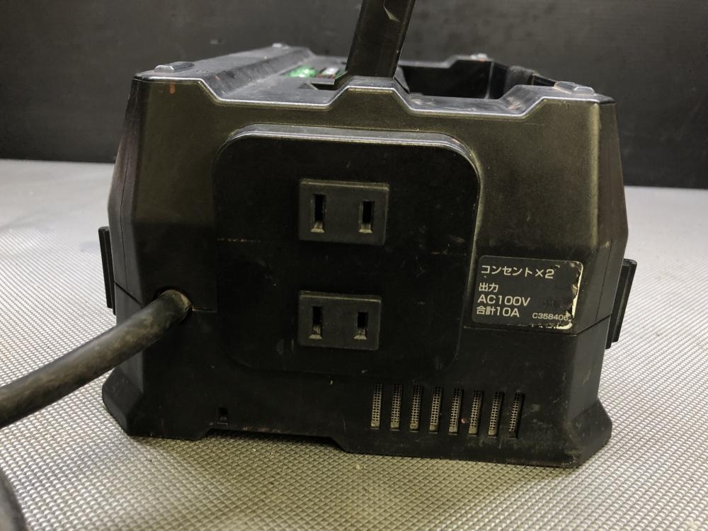 HiKOKI ハイコーキ マルチポート充電器 UC18YTSLの中古 中古B使用感 HiKOKI ハイコーキ マルチポート充電器 UC18YTSLの中古 中古B使用感