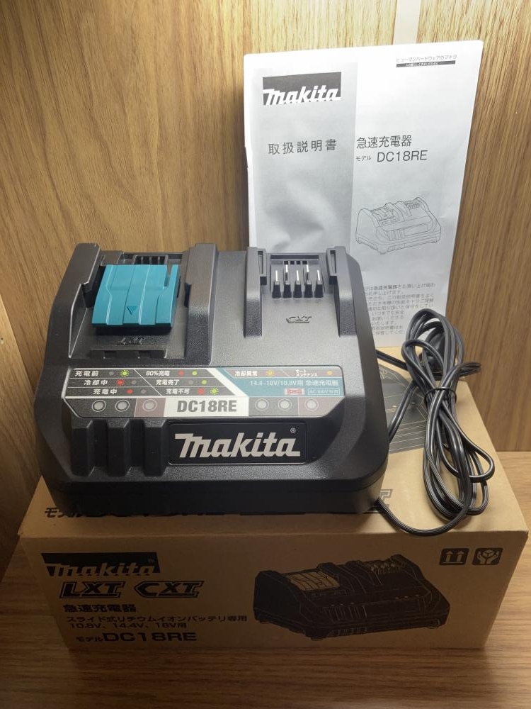 マキタ 充電器 DC18RE 長期保管品の中古 未使用品 《東京・江戸川