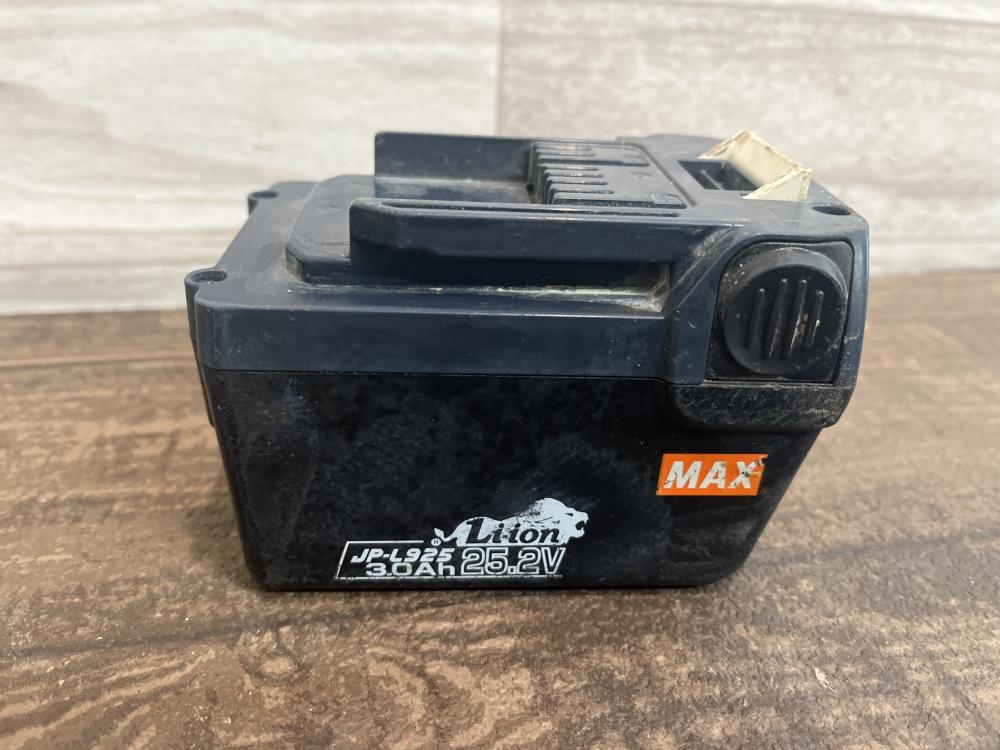 マックス｜MAX MAX 25．2Vリチウムイオン電池パック JP－L92550 マックス（MAX） 充電器・電池パック JP-L92550A PJ91128 25.2V 5.0Ah