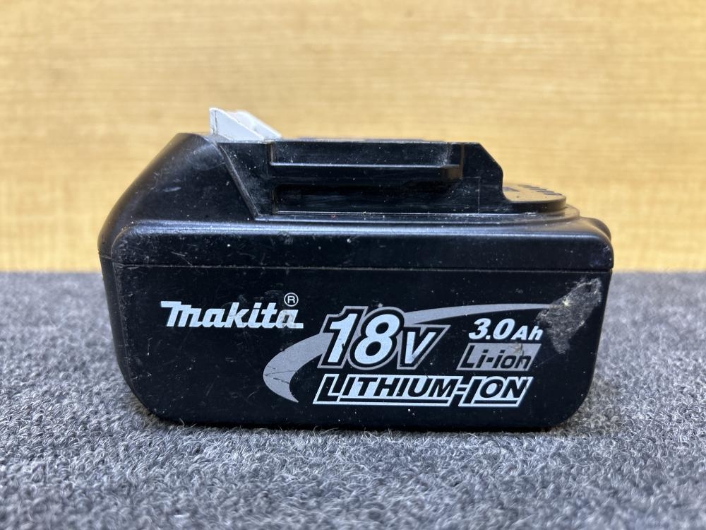 マキタ makita 18V3.0Ah純正バッテリー BL1830の中古 中古B使用感あり