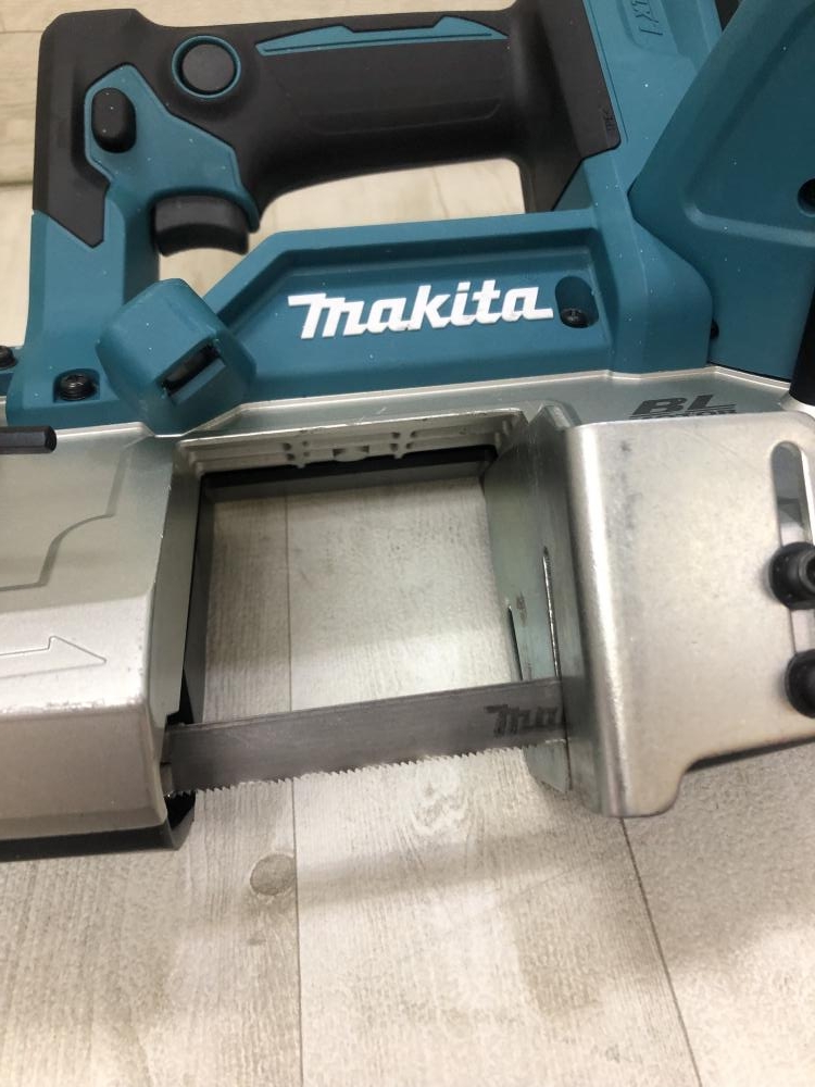 makita マキタ 18V充電式ポータブルバンドソー PB183D の中古 中古B