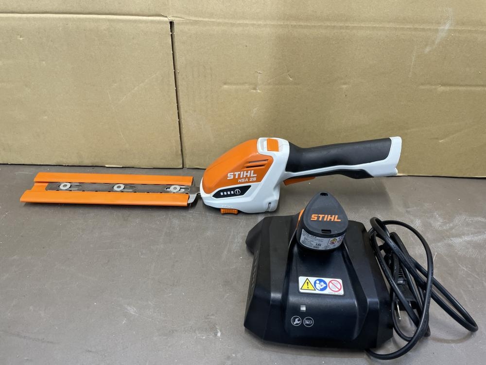 STIHL スチール バッテリーガーデンバリカン HSA26の中古 中古B使用感 ...