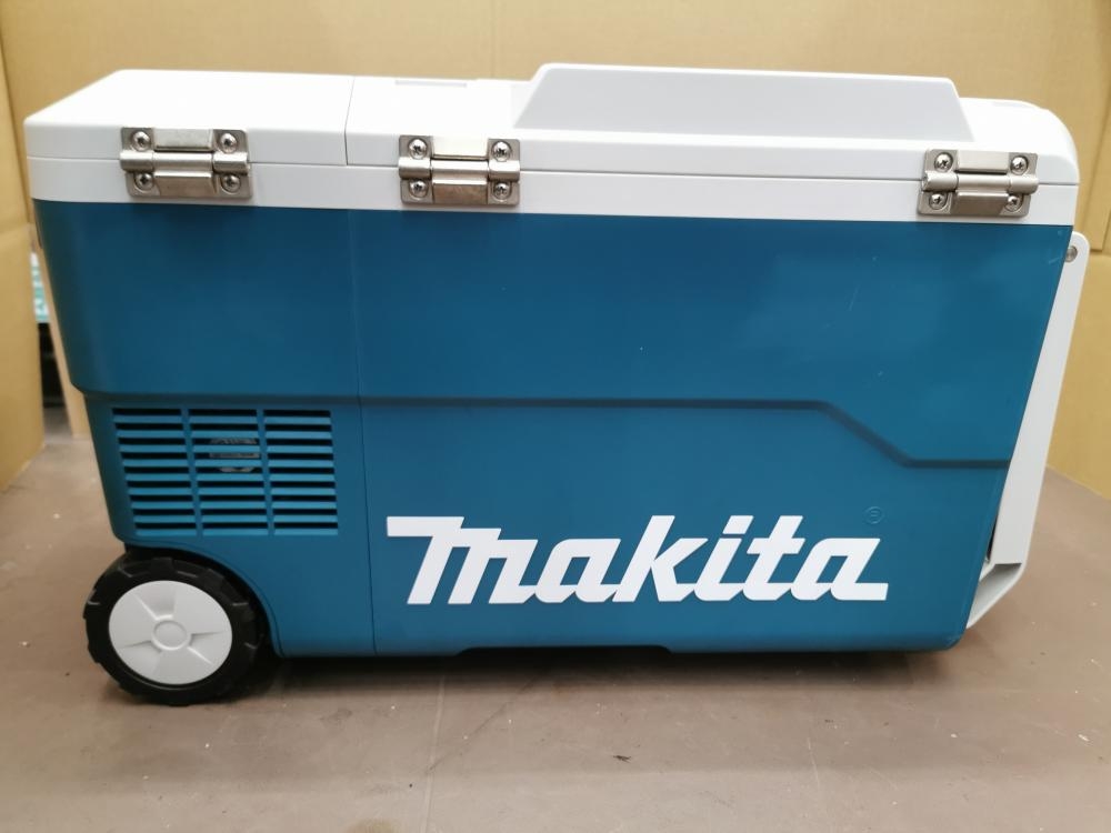 マキタ 充電式保冷温庫 CW180D ACアダプタ付き - 自転車