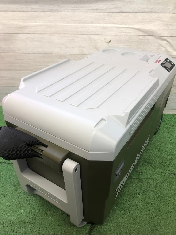 マキタ makita 充電式保冷温庫 CW001GZの中古 中古C傷汚れあり